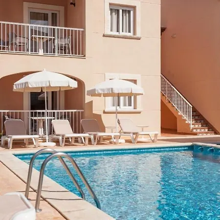 Ξενοδοχείο με διαμερίσματα Agulla Park