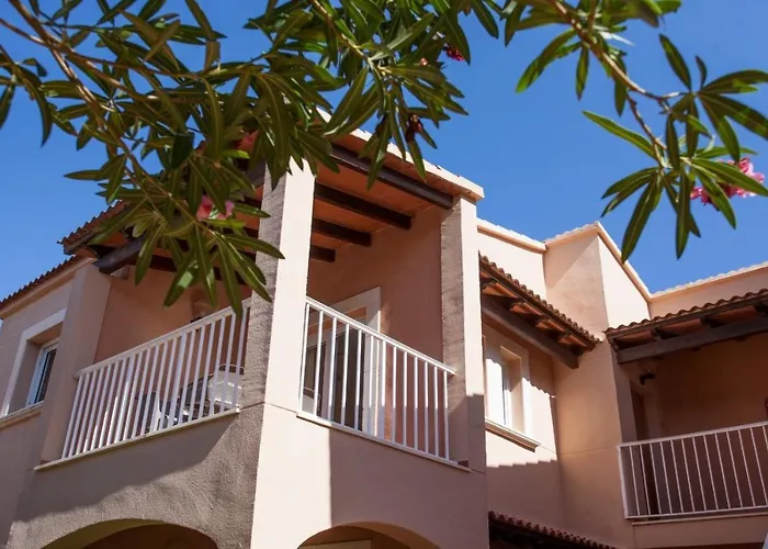 Agulla Park Aparthotel